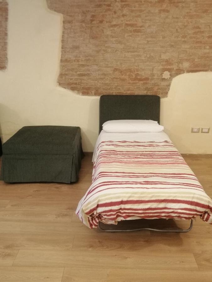 Nuovo Borgo - Posizione Ideale Per Visitare L'Umbria, Perugia, Assisi E Le Altre Localita Deruta Exterior photo